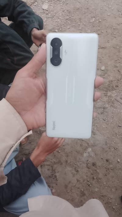 REDMI K40 GAMING 12+3/256