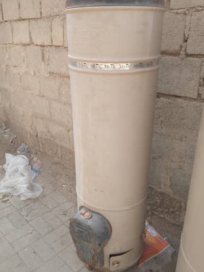 geyser, gesar for sale, hot water storage tank