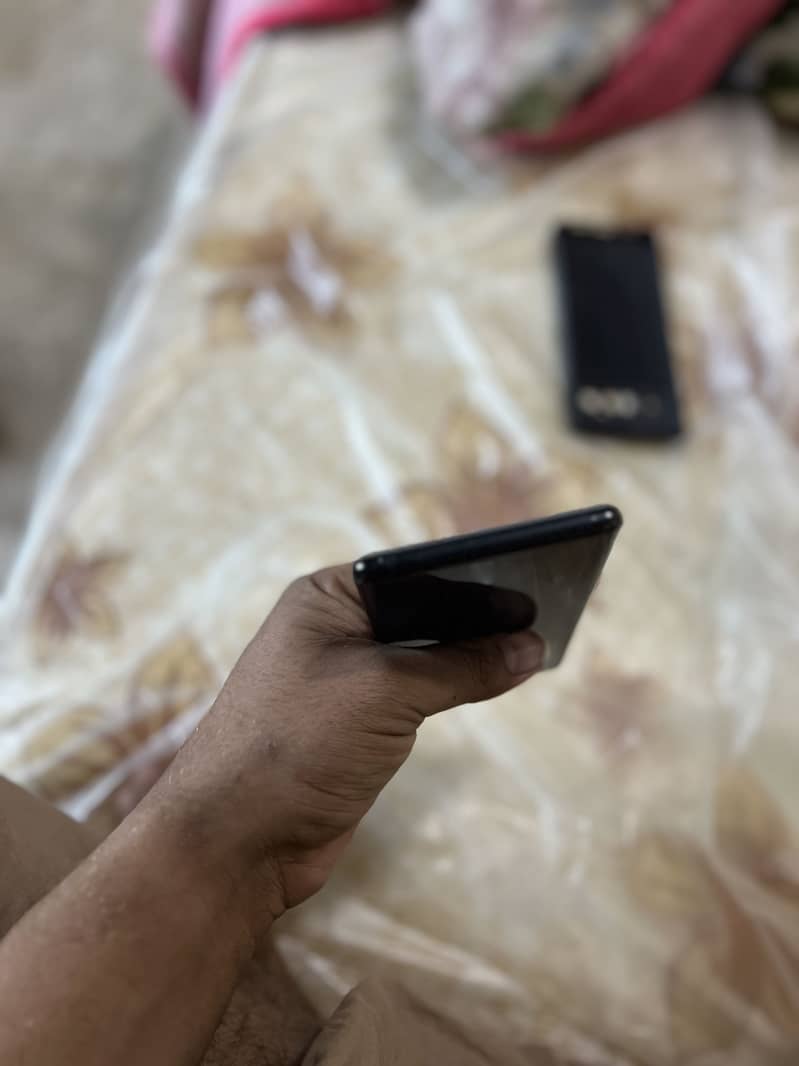 Pixie 6 pro 8 128 lcd dot 5