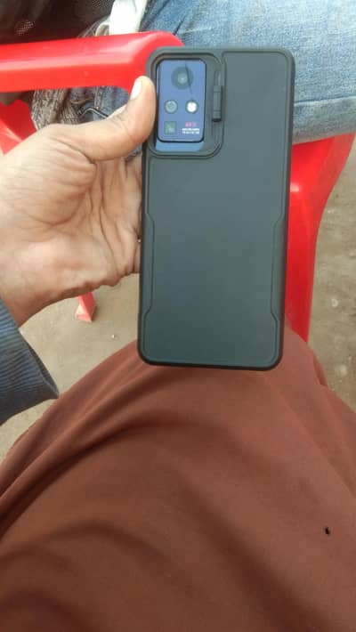 box ghoom gya hn during home shifting baki set ok hn khali set hn