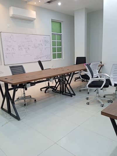 SILENT COMMERCIAL OFFICES FOR RENT