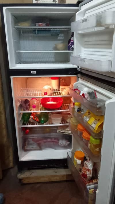 Dawlance Refrigerator Excellent Condition for sale