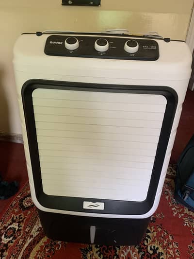 Room Air Cooler - Model Royal RAC4700 / only 1 month used.
