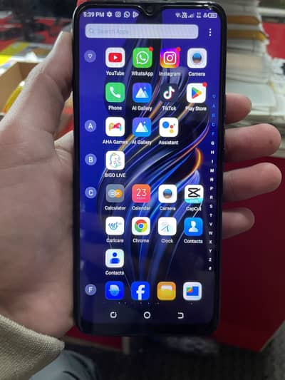 Tecno pova neo 4 64 ha open repair nhi ha  daba charger sath ha