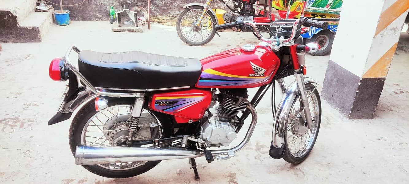 Honda 125 2012 1
