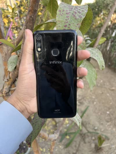 Infinix hot 8