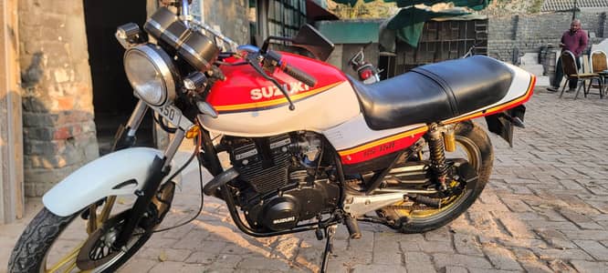 Suzuki Hayabusa 1986