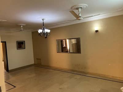 Studio Apartments 1 Room And 1 Bathroom