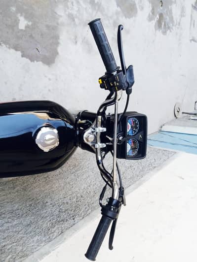 Honda 125 cc 0328/97/25/287/urgent for sale model 2003