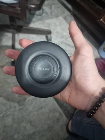 Samsung Wireless charger with Adaptor