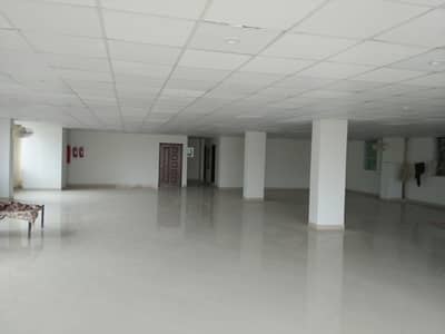 4000 Sq FEET Office For Rent At 6Th Road Satellite Town A Big Opportunity