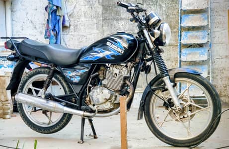 Read Ad - Suzuki GS 150 SE 2017