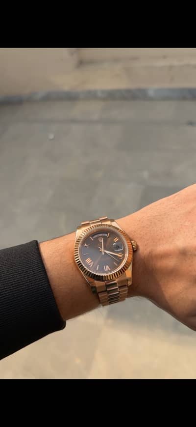 Rolex Day Date 40mm Everose Gold Choclate.