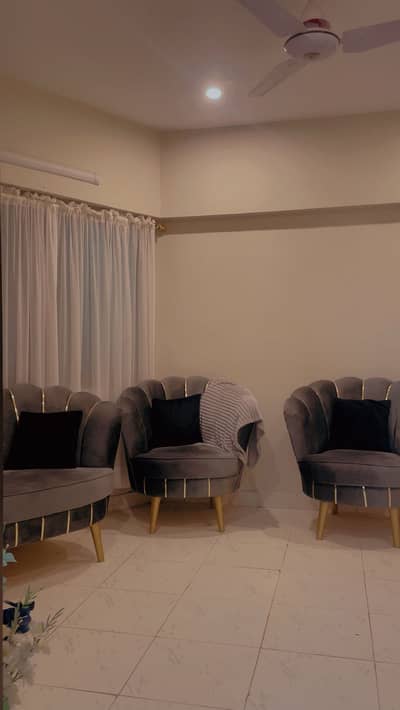 4 seater sofa set - Grey