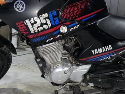Yamaha YBR-125G in Black | 2023 Model | Mileage 14000 km