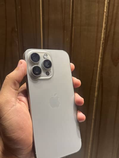 15 Pro Max factory unlocked