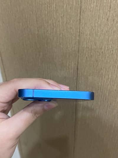 Iphone 13 jv waterpack 128gb battery health 81% 10/9.5 condition