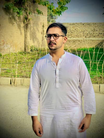 kisi ko gar k liye Ya factory k liye office k liye Cook+helper