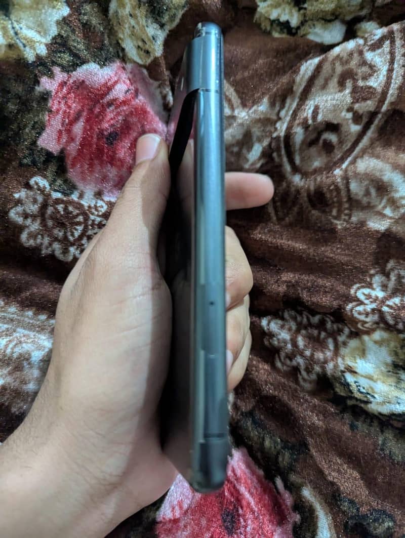 EXCHANGE WITH IPHONE 4