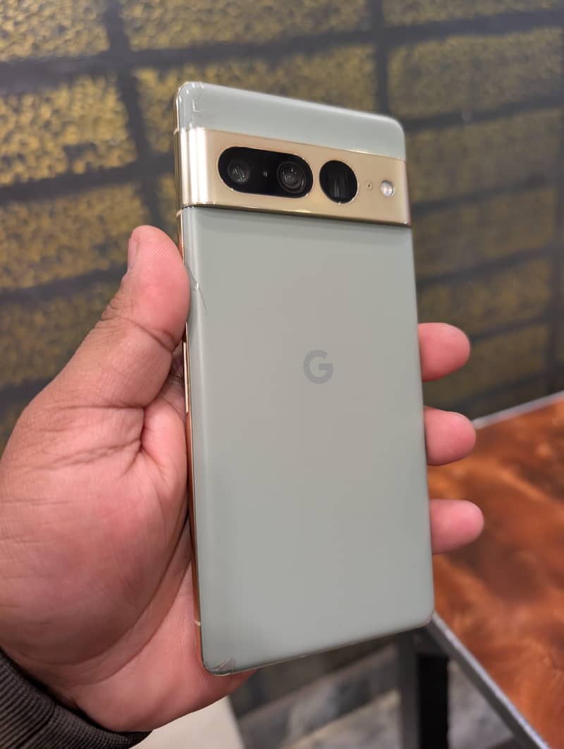 Google pixel 7pro 0