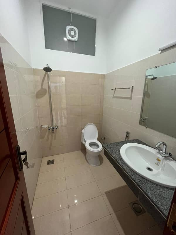 4 marla ground upper available g-13 2