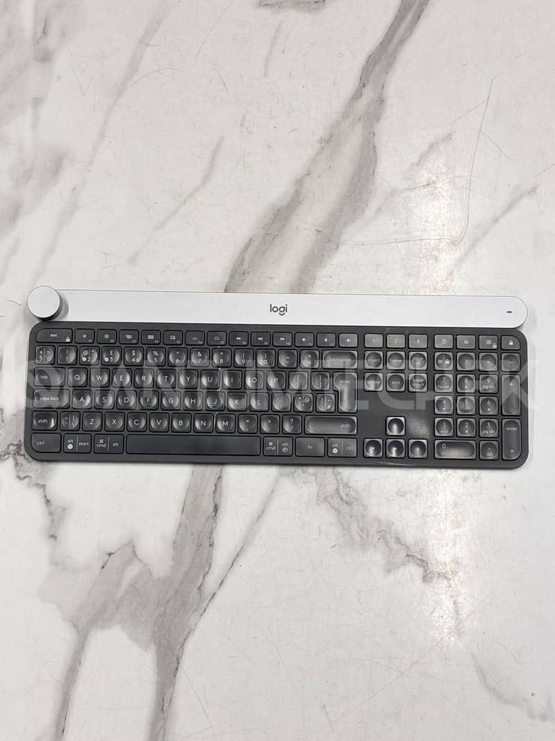 Logitech Craft Advanced Wireless Keyboard Creative Input Dial 0