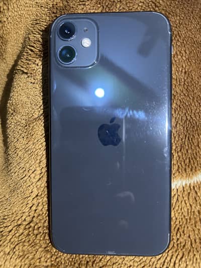 iPhone 11 64 gb jv non pta 10/9 condition Health service