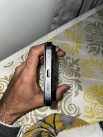 15 pro max JV 256 GB