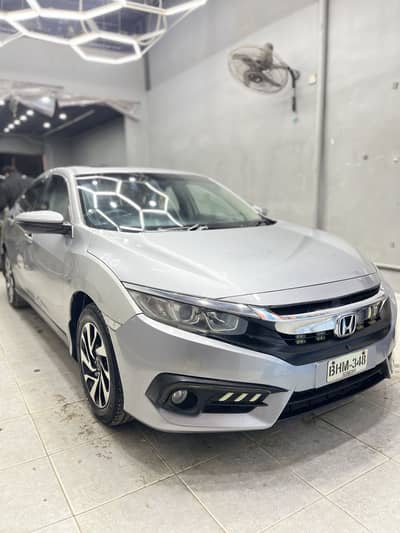 Honda Civic 2017 UG