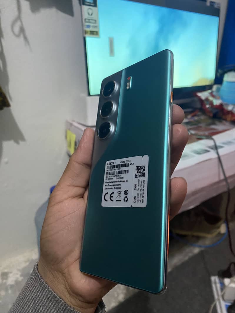 Camon 40 pro 4