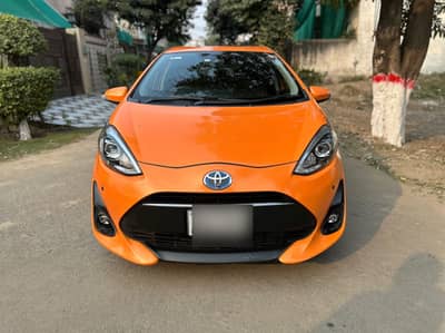 Toyota Aqua S LED 2018 | Toyota Aqua Auto | Orange  clr |2018 For Sale
