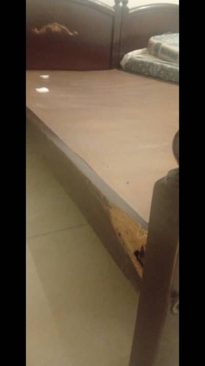 used single bed double set with table