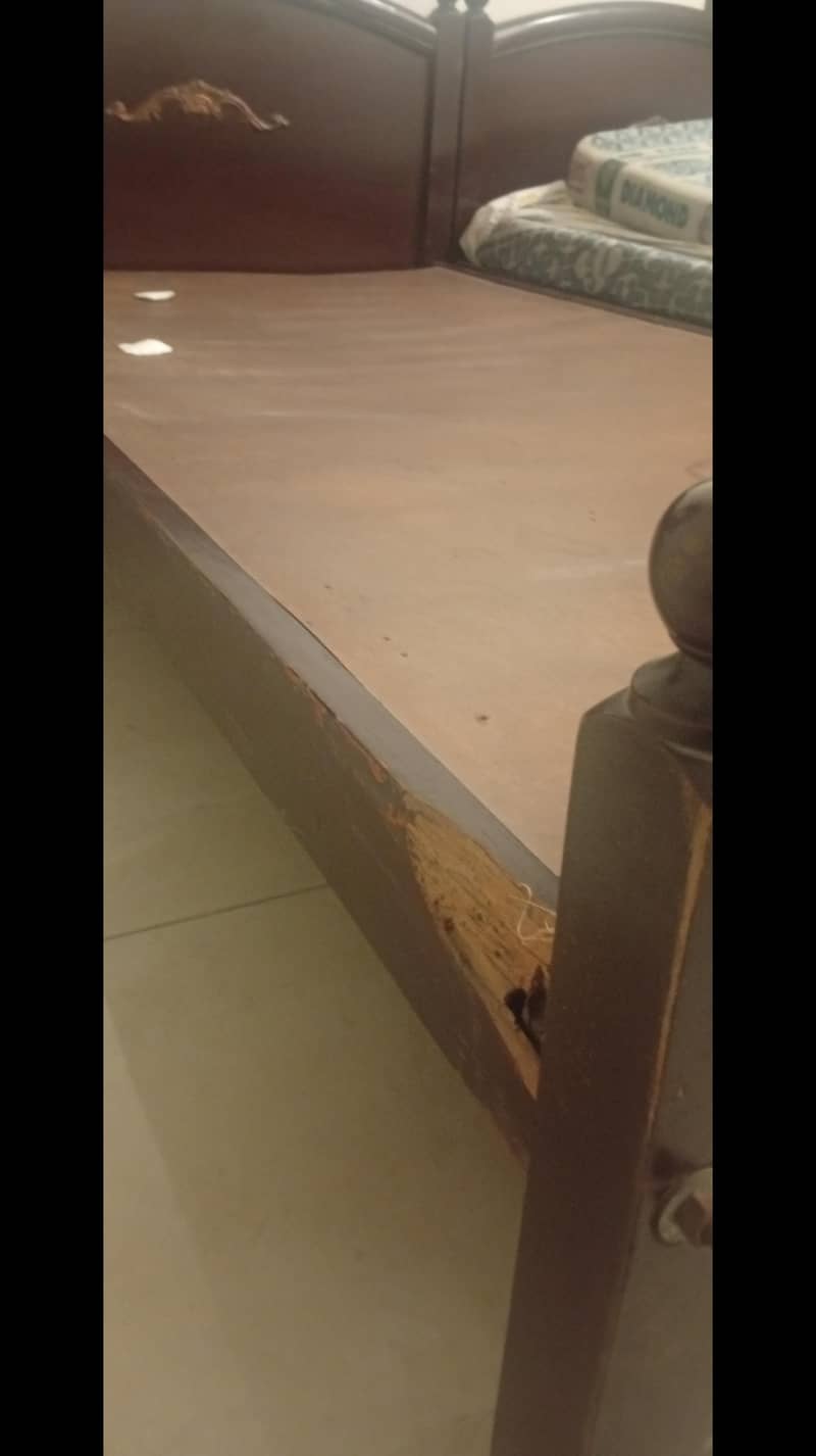 used single bed double set with table 1