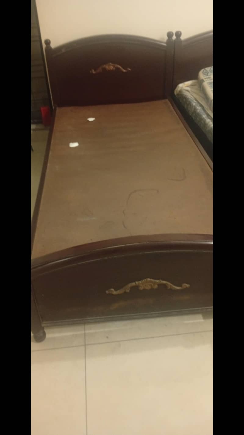 used single bed double set with table 2