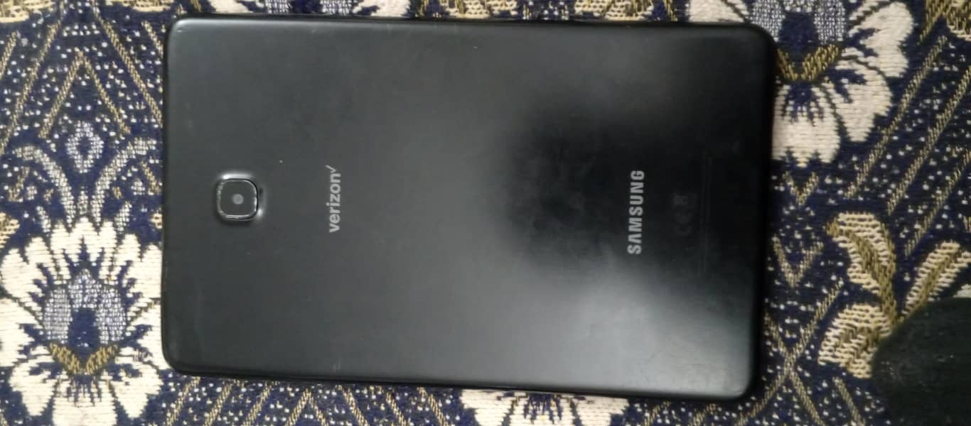 Samsung Galaxy tab A8 7