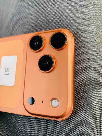 iPhone XR convert by 17pro max