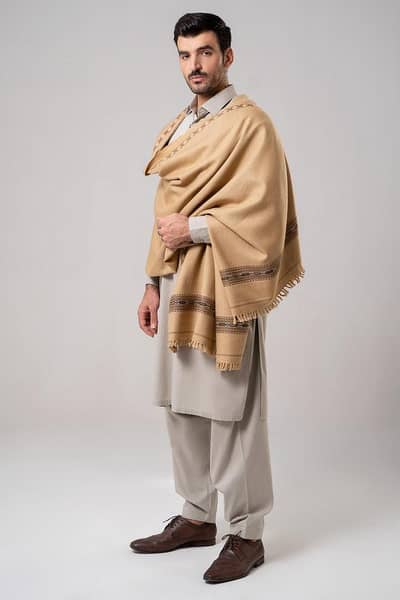 J. Mens shawl