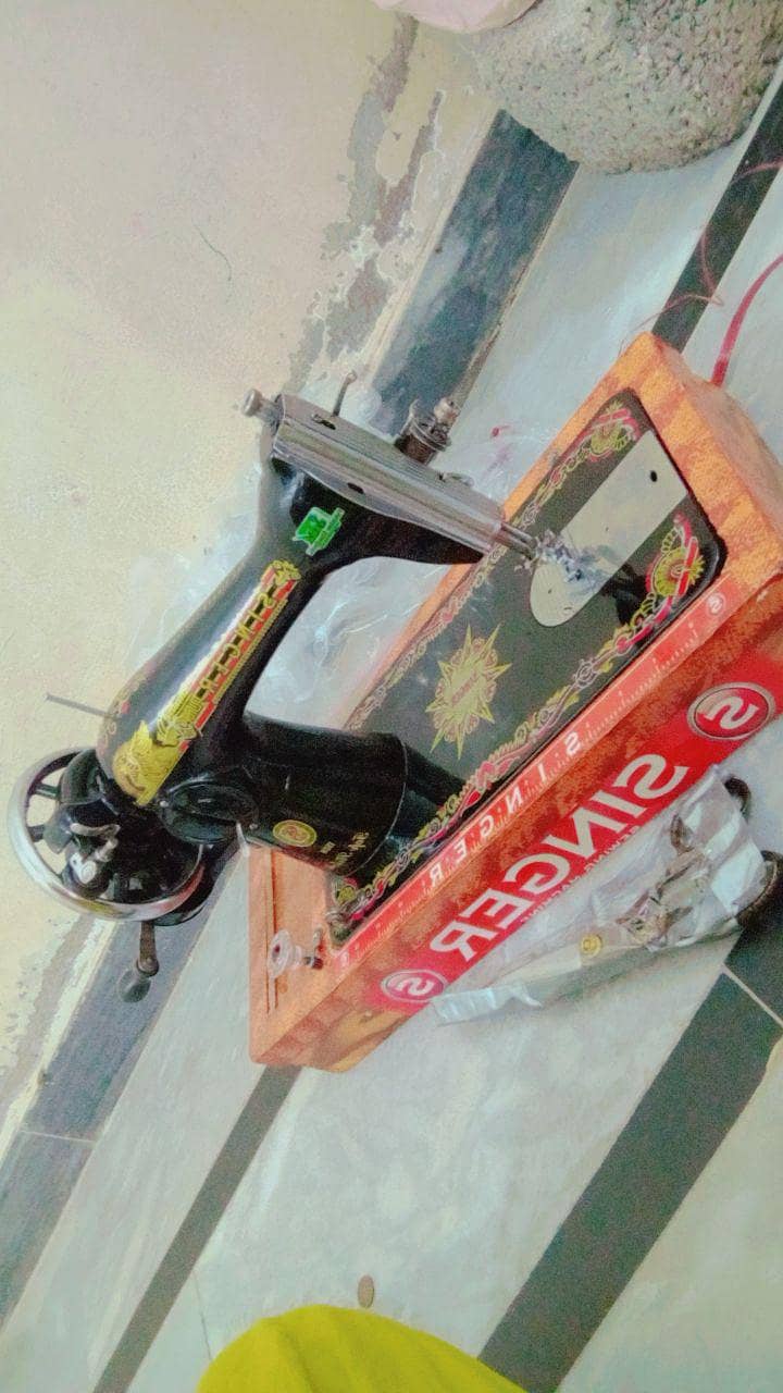 کم قیمت میں بہترین سلائی مشین نئ جیسی singer machine 5