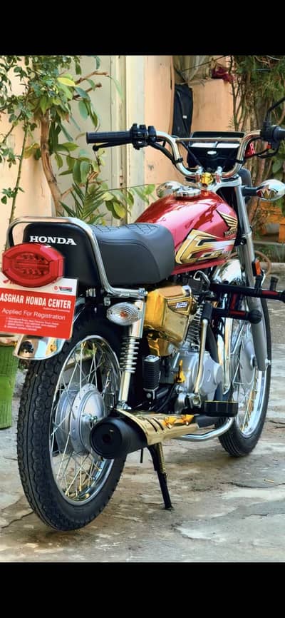 CG 125 Gold Edition Self Start 2026 Model