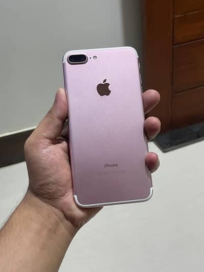 iPhone 7 Puls128GB PTA Approved Contact me 0323.3070. 027
