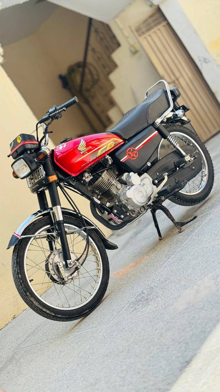 CG 125 Special Edition 0