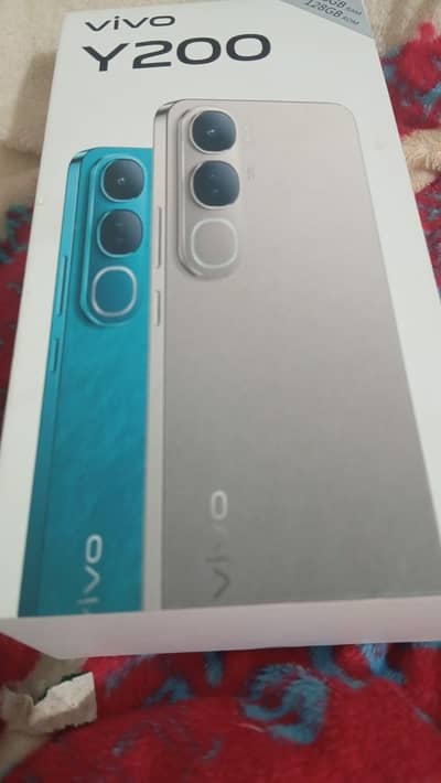 Vivo y200