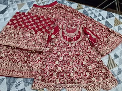 BRIDAL DRESS with BRIDAL HAND CLUTCH