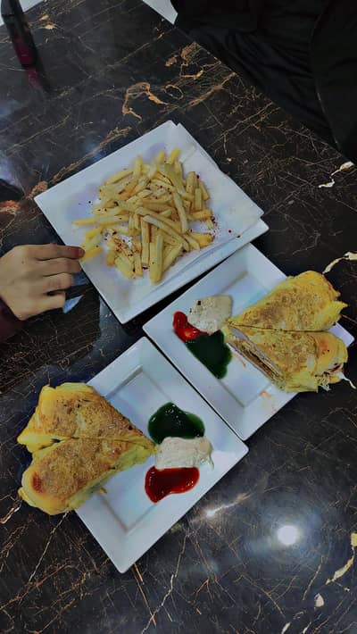 Need 2Boy +Girls Watier+sweeper+dishes washer Ned for new Restaurant