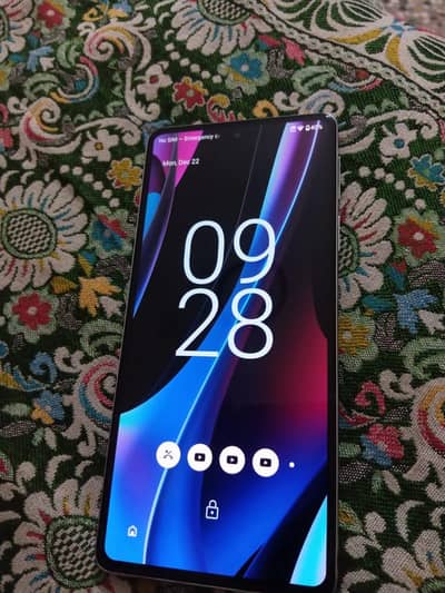 motorola edge 30 pro