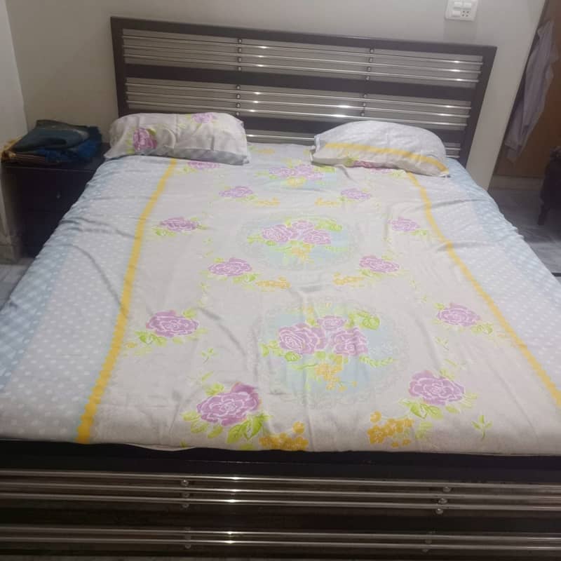 Double bed size 0