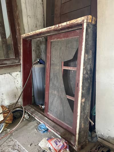 wooden window03192029030