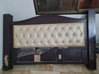 Damaged Bed Only without wooden sheets