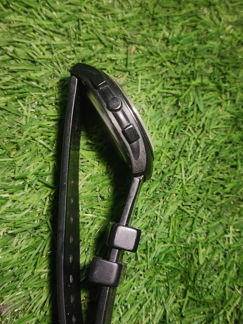 alfajar al hadeed watch orignal 2