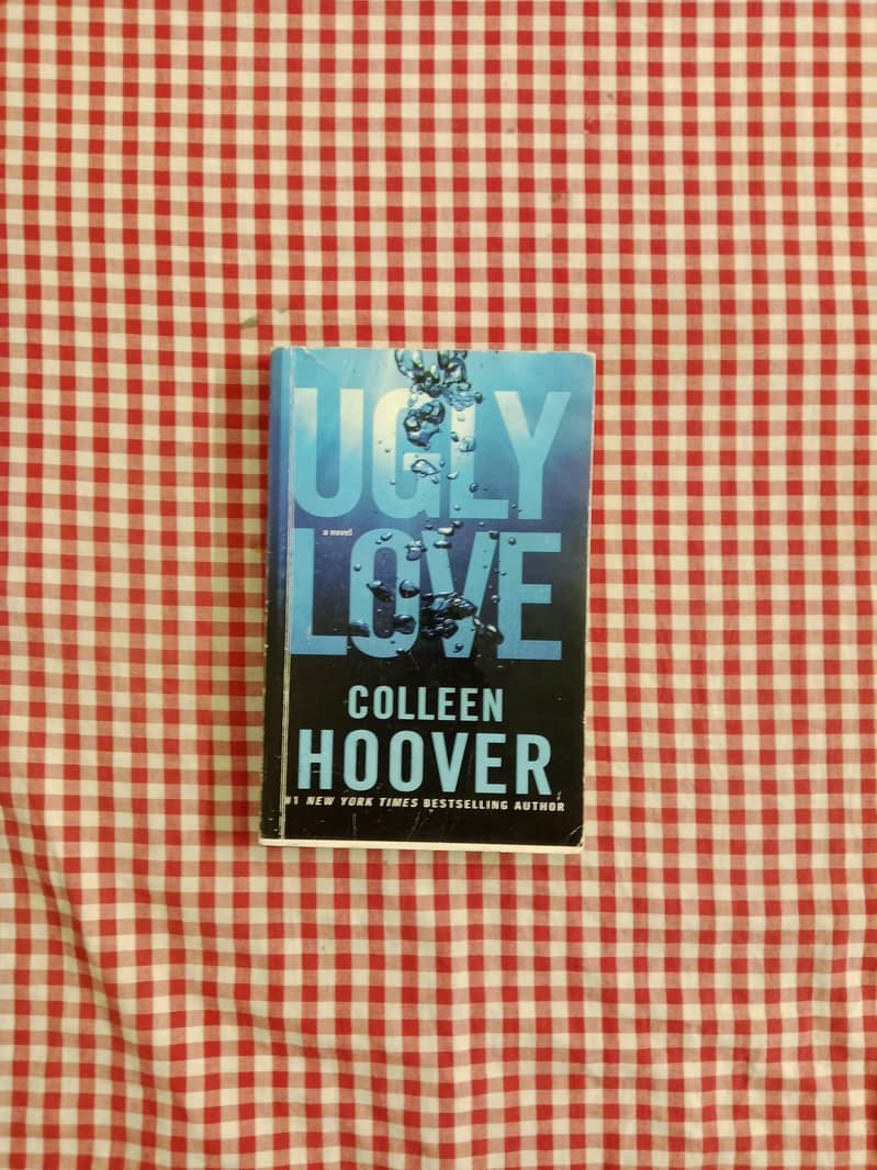 Collen Hoover books collection  12
